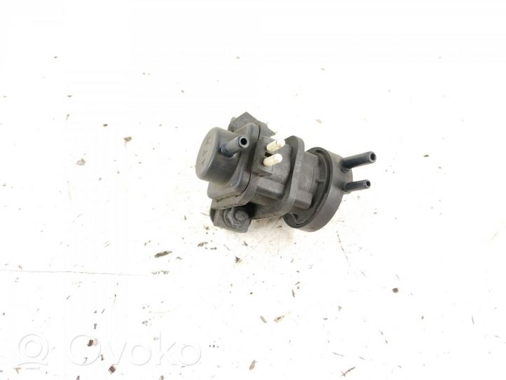 Mercedes-Benz E W210 Turbo solenoid valve 