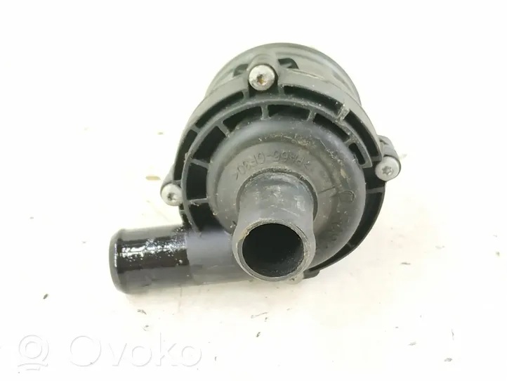 Mercedes-Benz GLE (W166 - C292) Pompe à eau de liquide de refroidissement 