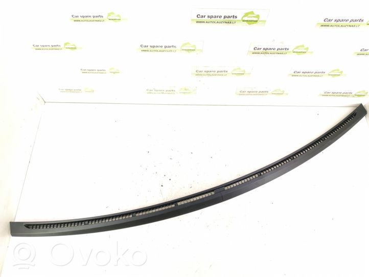 Mercedes-Benz C W205 Griglia di ventilazione centrale cruscotto 