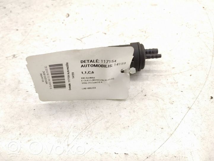 Mercedes-Benz E W210 Sensor / Fühler / Geber 