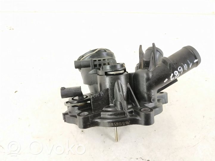 Mercedes-Benz C W204 Boîtier de thermostat / thermostat 