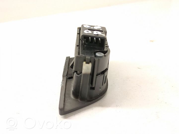 Mercedes-Benz GL X164 Central locking switch button A2518201010