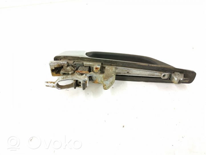 Mercedes-Benz 200 300 W123 Maniglia esterna per portiera anteriore 1237600759