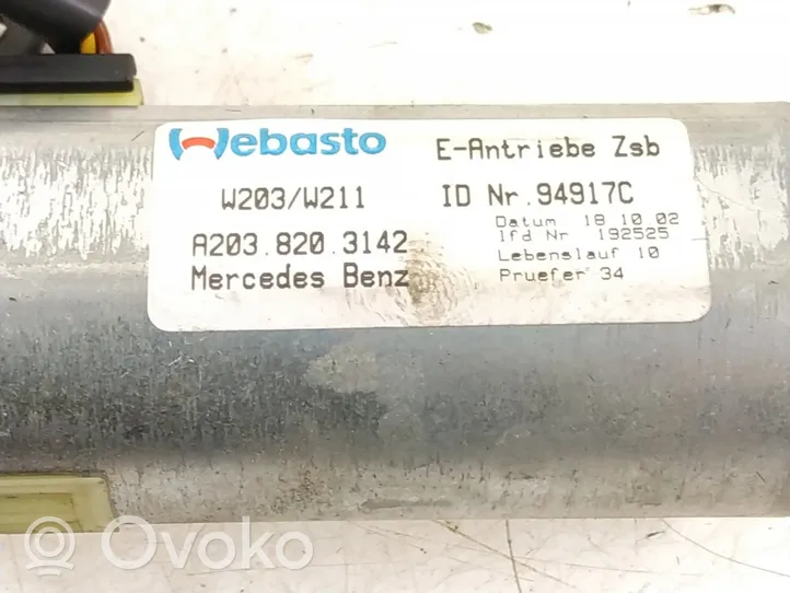 Mercedes-Benz CLK A209 C209 Motore/attuatore 2038203142