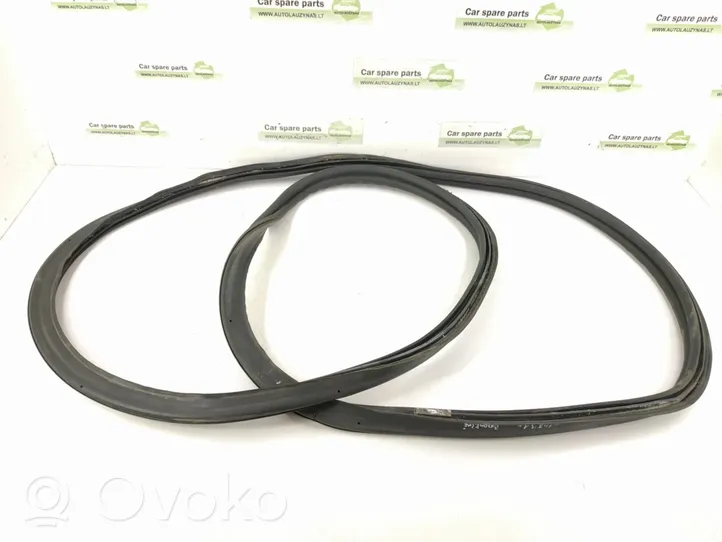 Mercedes-Benz R W251 Trunk rubber seal (body) 