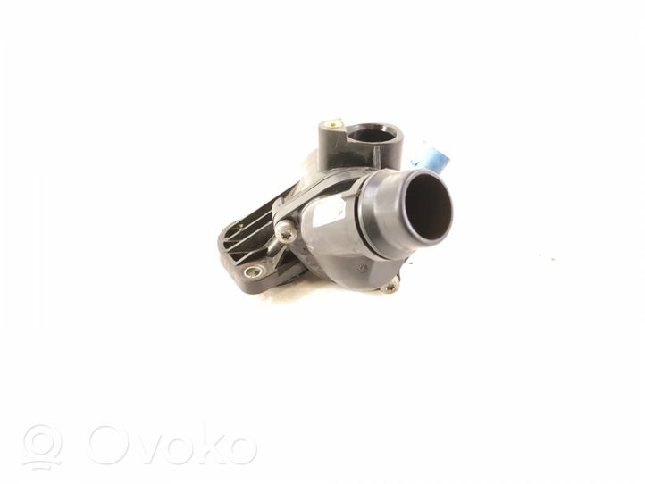 Audi A4 S4 B6 8E 8H Termostat / Obudowa termostatu DALISID3383