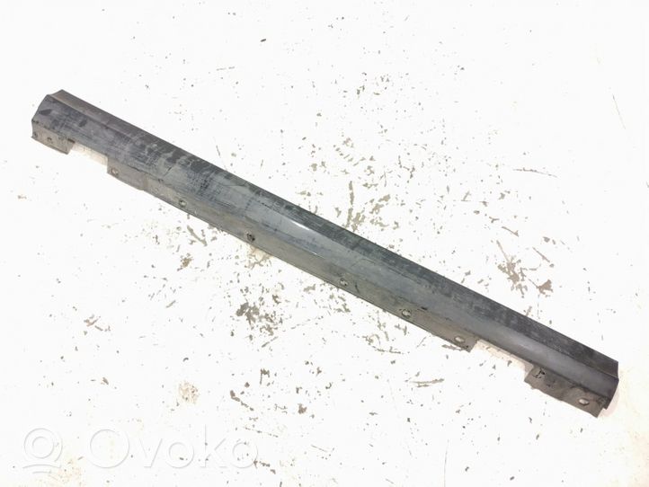 Mercedes-Benz C W204 Sill 