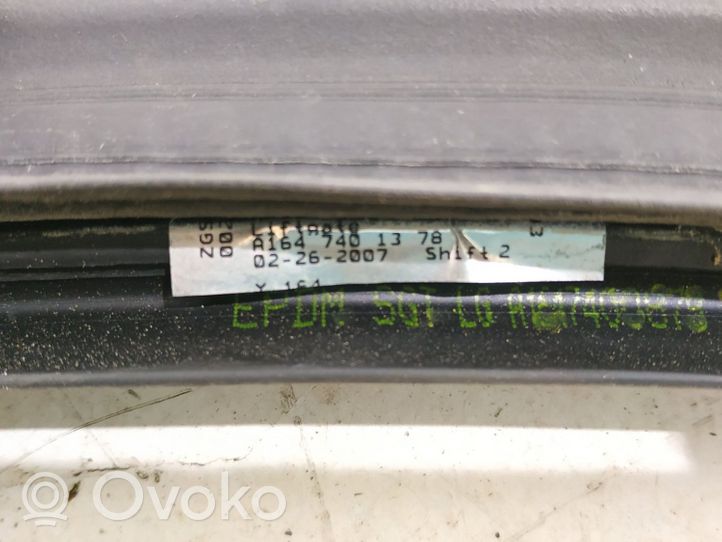 Mercedes-Benz GL X164 Bagažinės sandarinimo guma (ant kėbulo) 