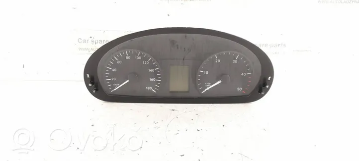 Mercedes-Benz Sprinter W906 Speedometer (instrument cluster) 