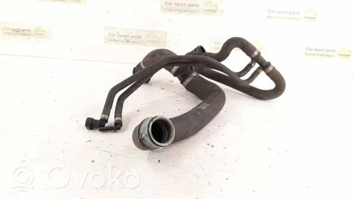 Mercedes-Benz GLE (W166 - C292) Engine coolant pipe/hose 