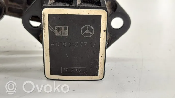 Mercedes-Benz R W251 Sensore di livello di altezza della sospensione pneumatica anteriore (usato) 