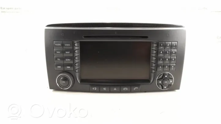 Mercedes-Benz R W251 Radio/CD/DVD/GPS-pääyksikkö 