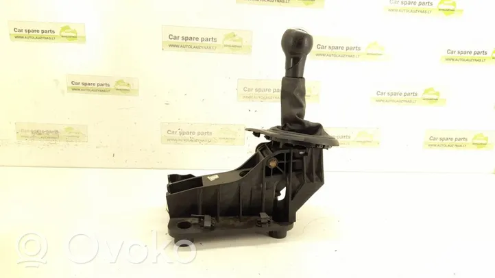 Citroen C4 I Gear selector/shifter (interior) 