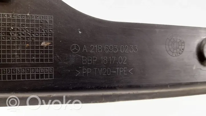 Mercedes-Benz CLS C218 X218 Loading door rubber seal (on body) 