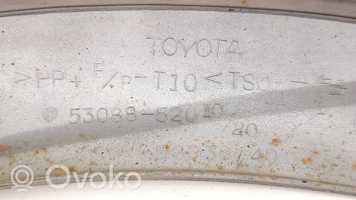 Toyota Yaris Lokasuojan lista (muoto) 