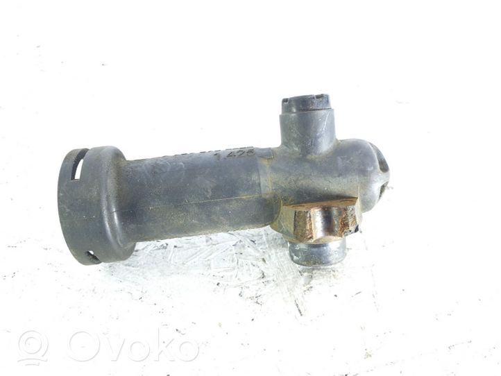 BMW 5 E60 E61 AGR Thermostat 7787870