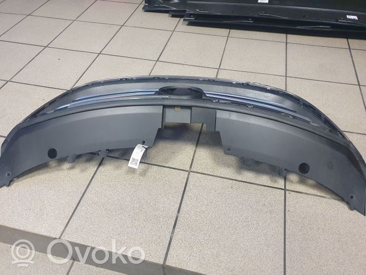 Volkswagen Tiguan Etupuskurin ylempi jäähdytinsäleikkö 3C8853651