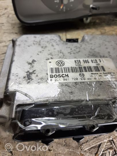 Audi A4 S4 B5 8D Kit centralina motore ECU e serratura 038906018P