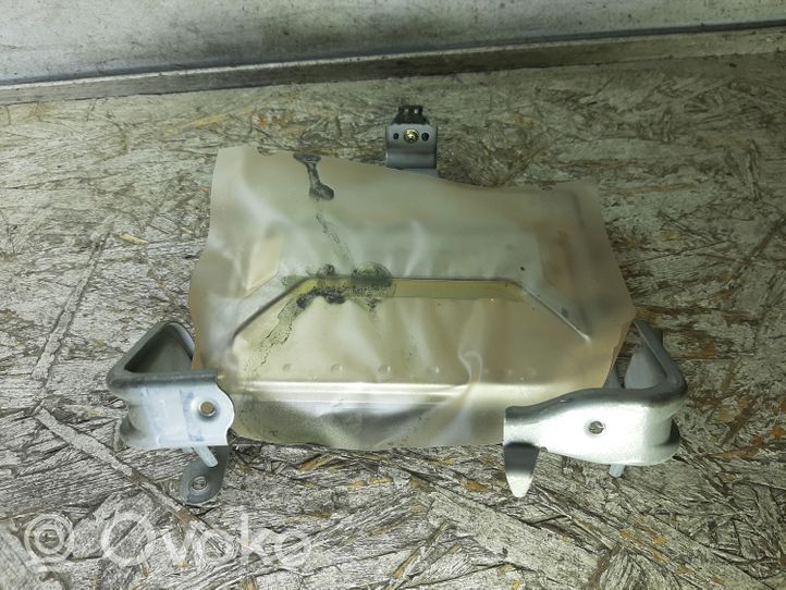 Toyota Corolla E120 E130 Unidad de control/módulo del motor 8966102730