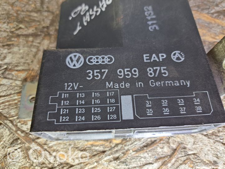 Volkswagen PASSAT B3 Moduł / Sterownik komfortu 357959875