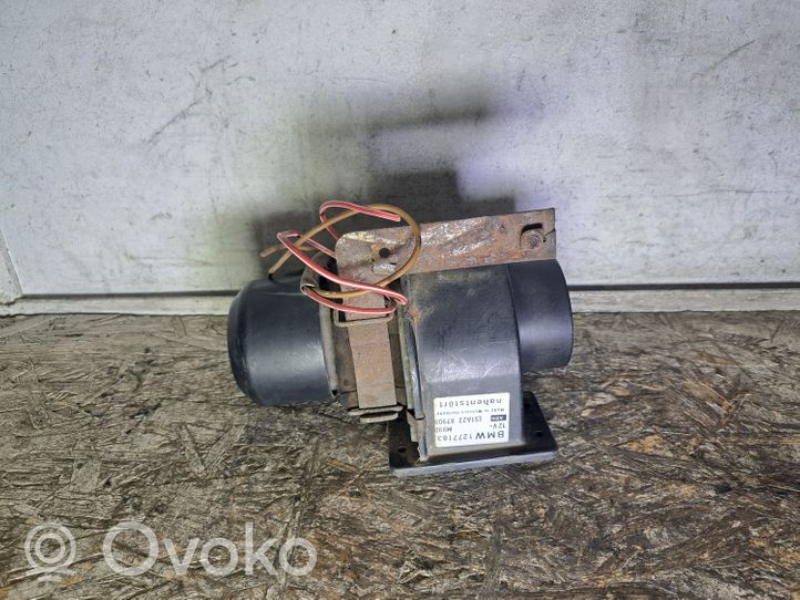 BMW 5 E28 Turbine electric control actuator 11651277183