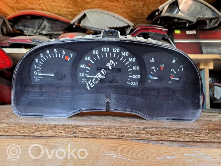 Opel Vectra A Compteur de vitesse tableau de bord 90228519UC