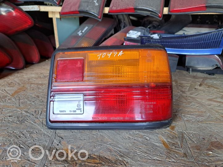 Toyota Starlet (P60) II Feux arrière / postérieurs 1034A
