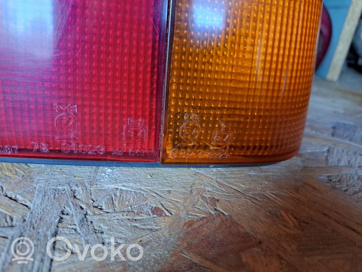 Honda Civic Lampa tylna 0438308R