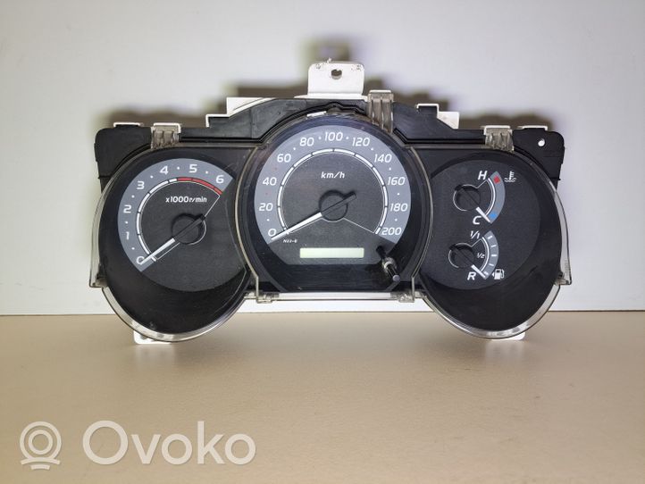 Toyota Hilux (AN10, AN20, AN30) Tachimetro (quadro strumenti) 838000KF11