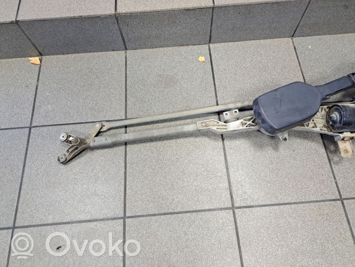 Mercedes-Benz S W140 Front wiper linkage and motor 