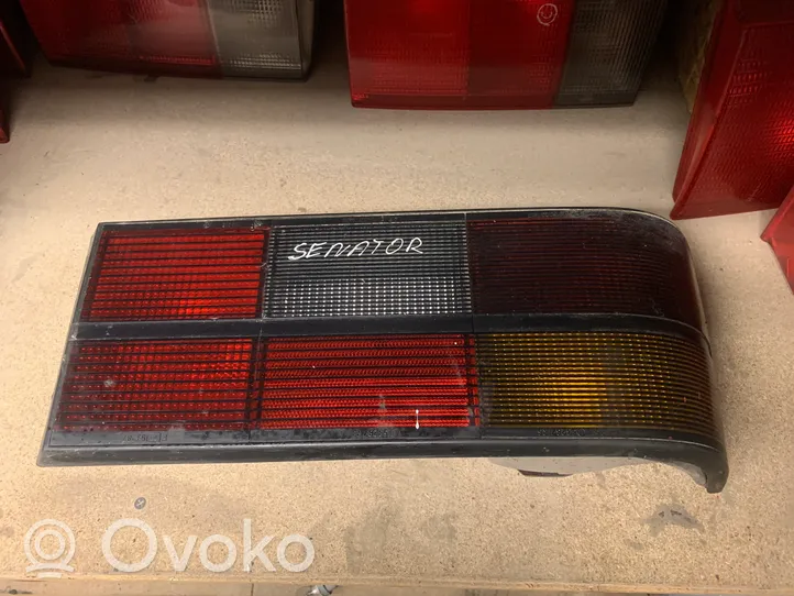 Opel Senator B Lampa tylna 90045093