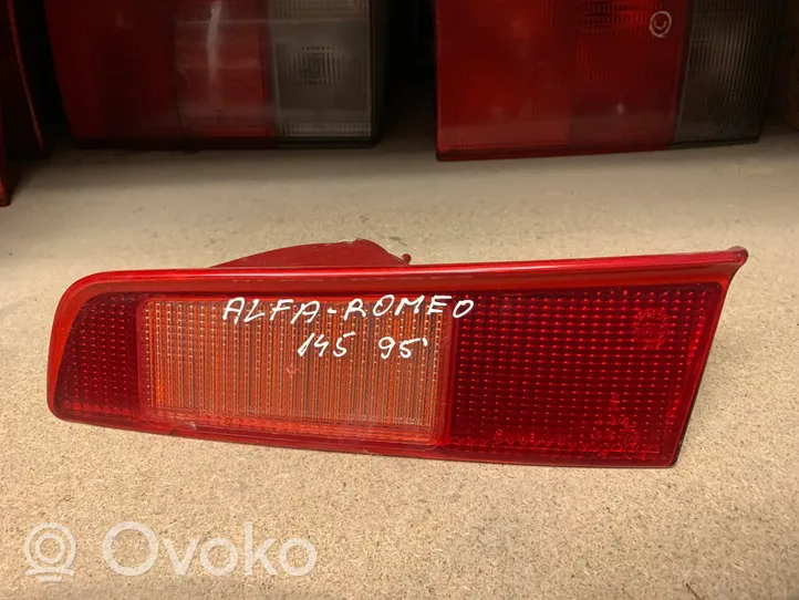 Alfa Romeo 145 - 146 Lampy tylnej klapy bagażnika 