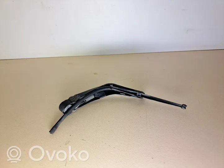 Volvo S60 Headlight wiper blade 