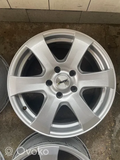 Volkswagen Transporter - Caravelle T5 R17 alloy rim B757