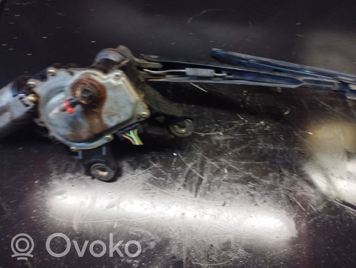 Audi A6 S6 C5 4B Rear window wiper motor 8L0955711B