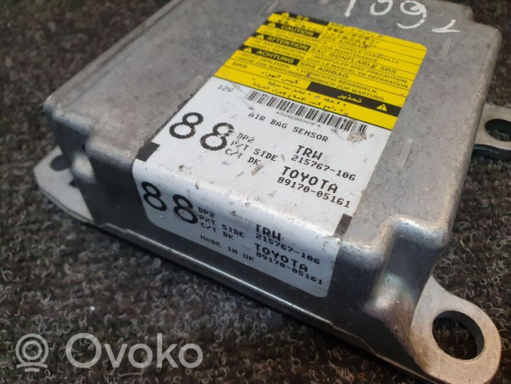 Toyota Avensis T250 Oro pagalvių valdymo blokas 215767106