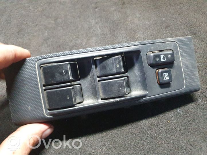 Toyota Corolla Verso AR10 Interrupteur commade lève-vitre 54355667B