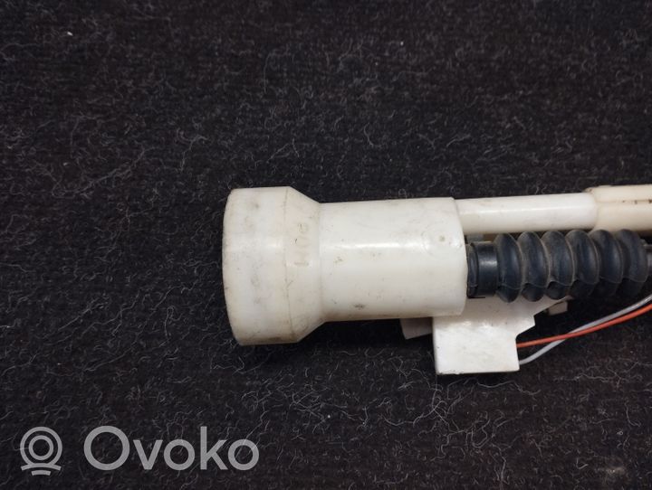 Volkswagen Golf III Capteur niveau de carburant 1H0019051B