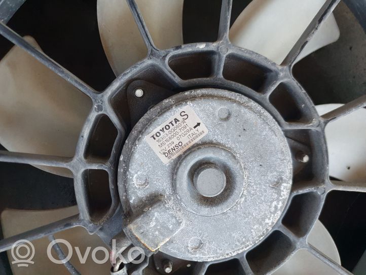 Toyota Avensis T250 Fan set 