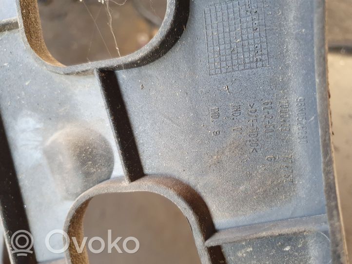 Citroen C4 Grand Picasso Support de pare-chocs arrière 9680526180