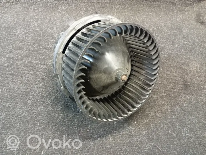 Ford Mondeo MK I Ventola riscaldamento/ventilatore abitacolo 93BW18515AB