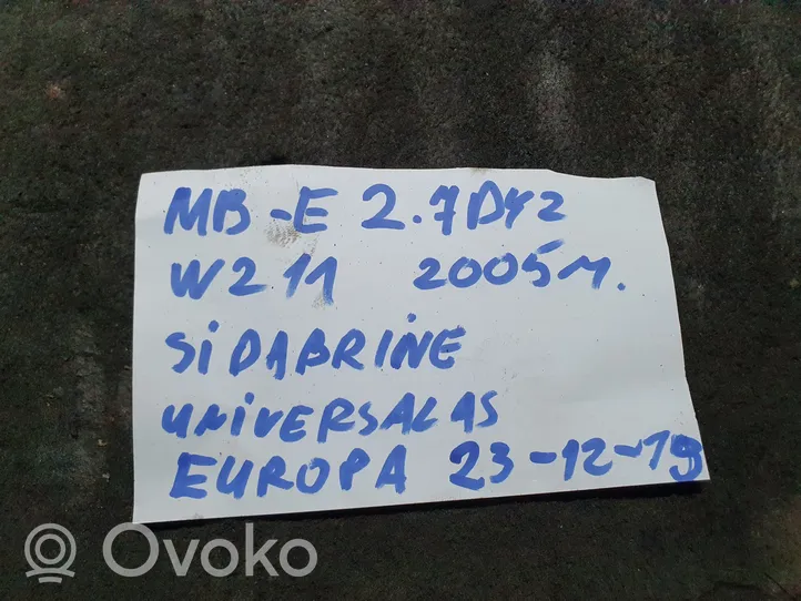 Mercedes-Benz E W211 Etuoven lukko (kahvan vieressä) 