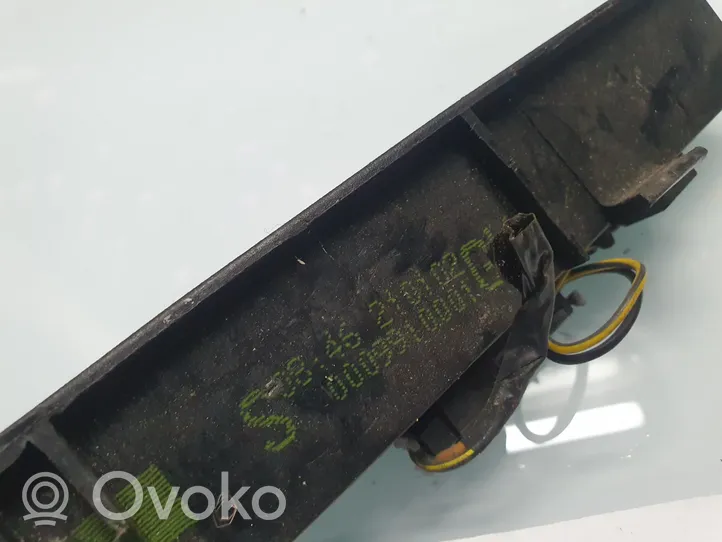 Opel Zafira A Trzecie światło stop 90582025