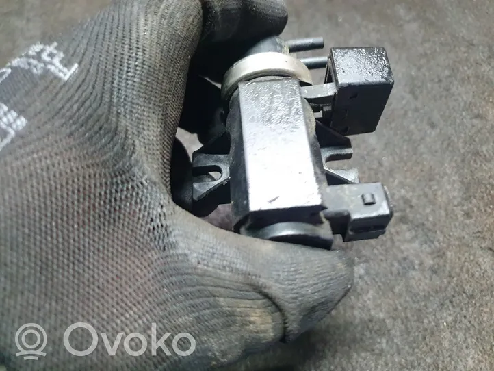 BMW 3 E46 Solenoidinis vožtuvas 72279600