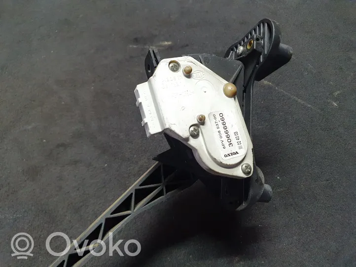 Volvo V70 Pedal del acelerador 30666660