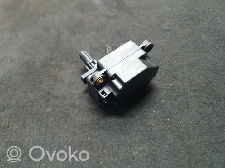 Volvo V70 Stellmotor Heizung Klima 74931