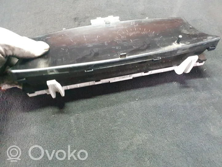 Toyota Corolla Verso E121 Tachimetro (quadro strumenti) 8380013150