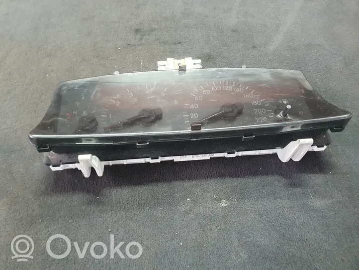 Toyota Corolla E120 E130 Tachimetro (quadro strumenti) 8380012A00