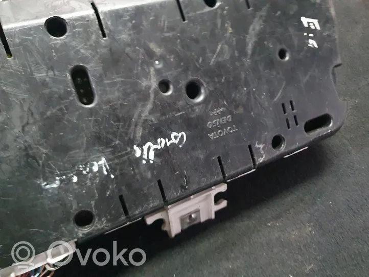 Toyota Corolla Verso AR10 Compteur de vitesse tableau de bord 838000F050L