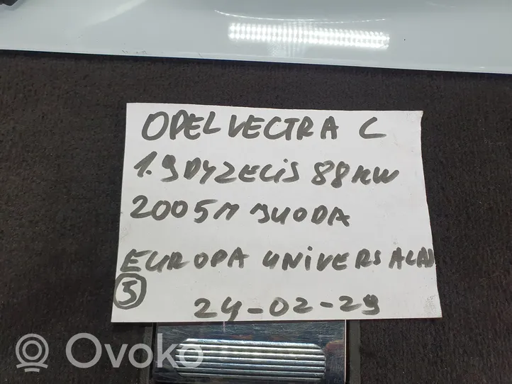 Opel Vectra C Elektryczne lusterko boczne drzwi przednich 010705